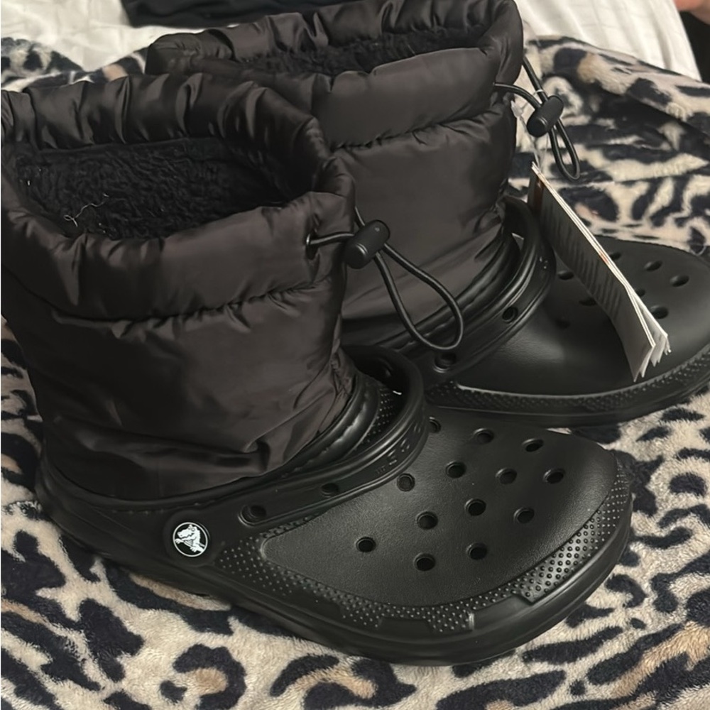 Croc lined neo puff boot